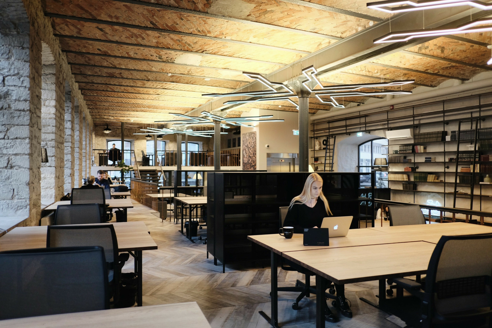 Workland Maakri 25 privaatkontor oma uksega